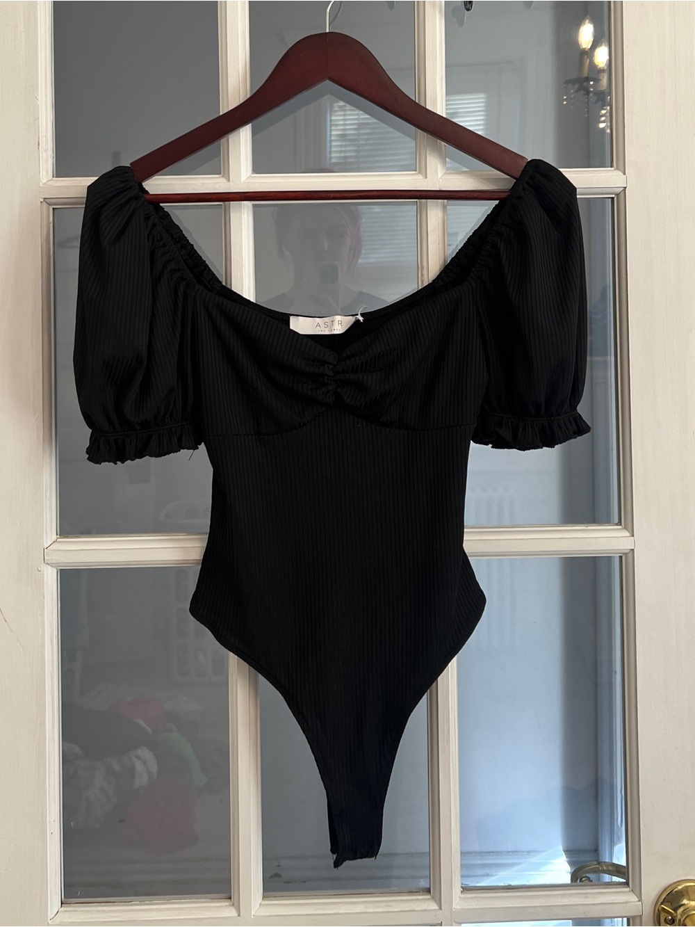ASTR THE LABEL Women’s Black Ribbed Ruched Puff Sleeve Sweetheart Bodysuit S